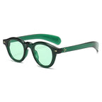 Moda pequena redonda óculos de sol feminino retro claro oceano lente tons uv400 masculino rebites punk óculos de sol