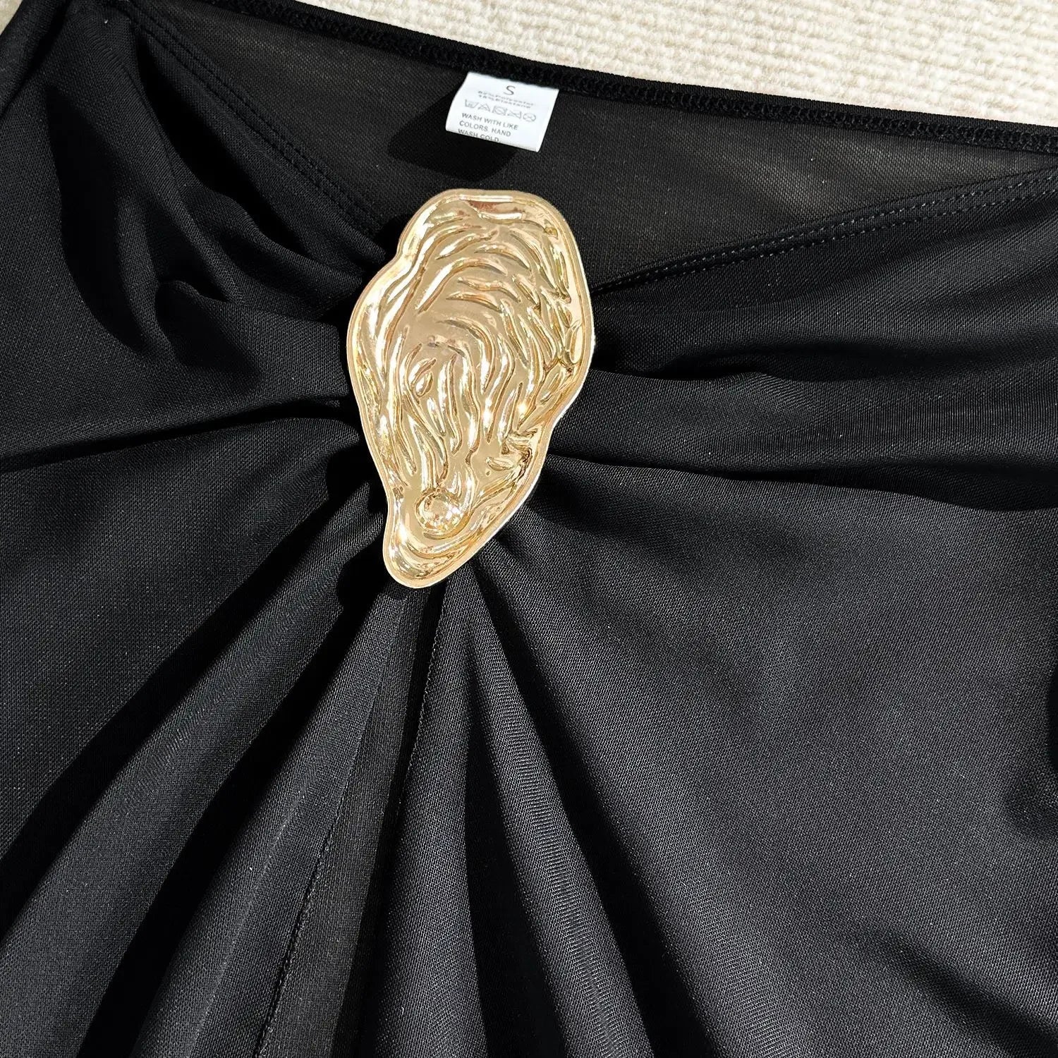 Vintage branco maiô feminino metal ostra fivela push up malha saia longa 3 peça conjunto de biquíni 2025 férias maiô