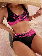 [Bikini chique com estampa geométrica] Conjunto de biquíni chique de cintura alta – Estampa geométrica preta e rosa, poliéster elástico/mistura de elastano, M